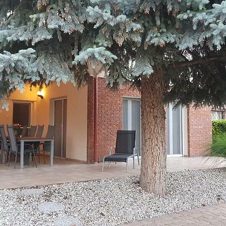 Mimi Apartman Balatonalmádi Dış mekan fotoğraf