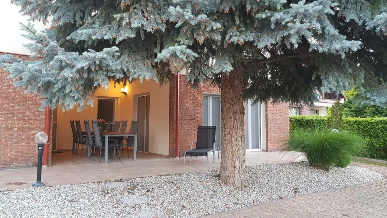 Mimi Apartman Balatonalmádi Dış mekan fotoğraf